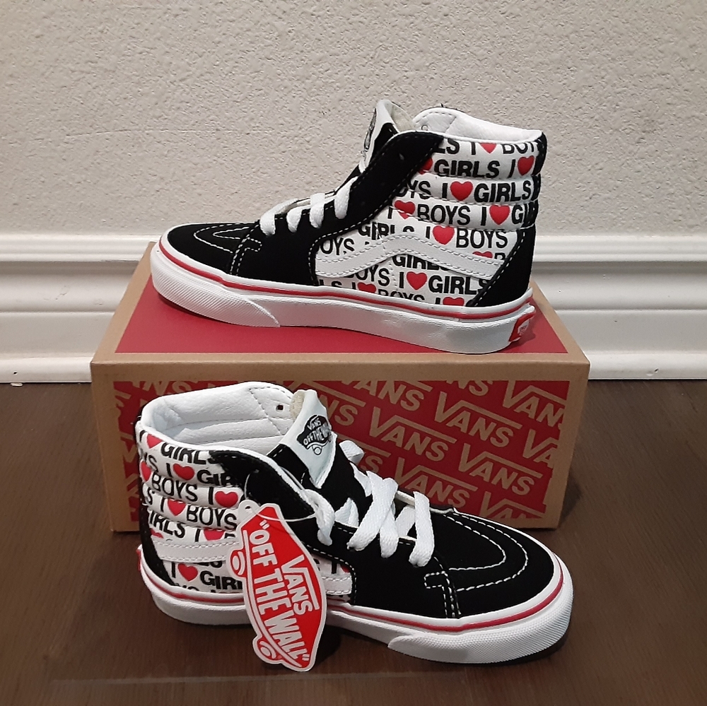 Vans - Picture 3 of 4